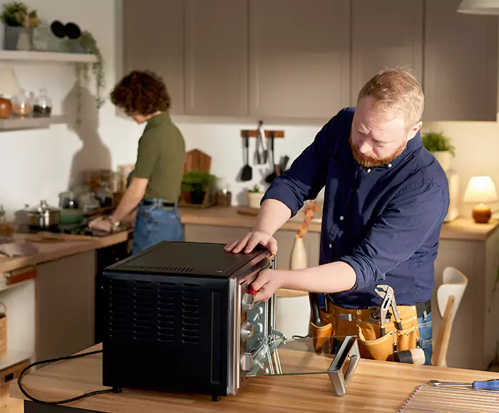 Top-Rated Oven Specialists: Your Certified Oven Repair Technician Crew in Boston, MA